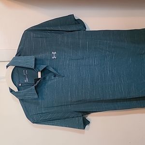 Under Armour heat Gear Short Sleeve shirt